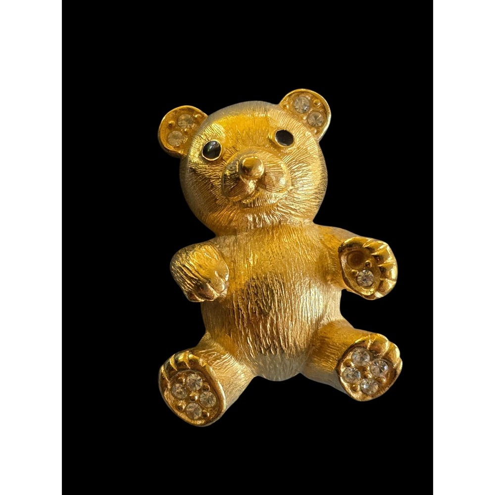 Trifari Teddy Bear Textured Gold Tone Rhinestones Brooch Vintage Animal Pin